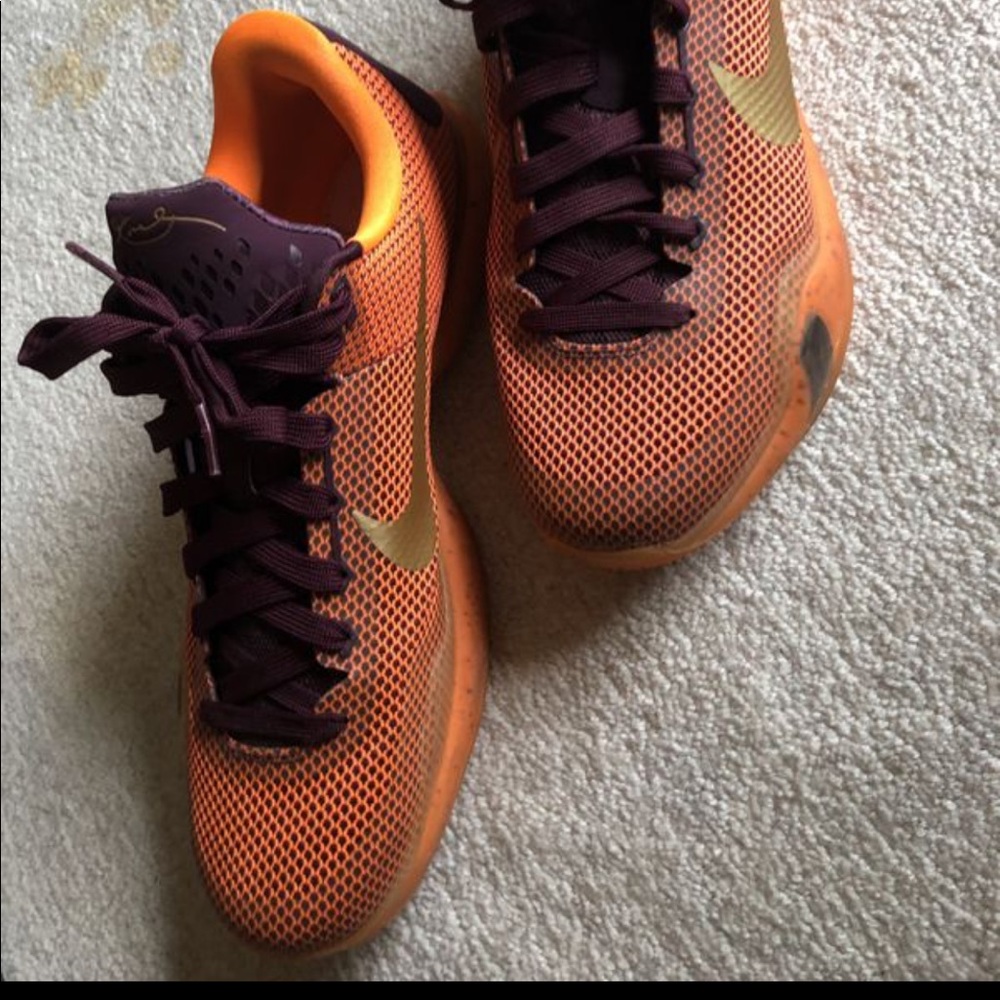 kobe x
